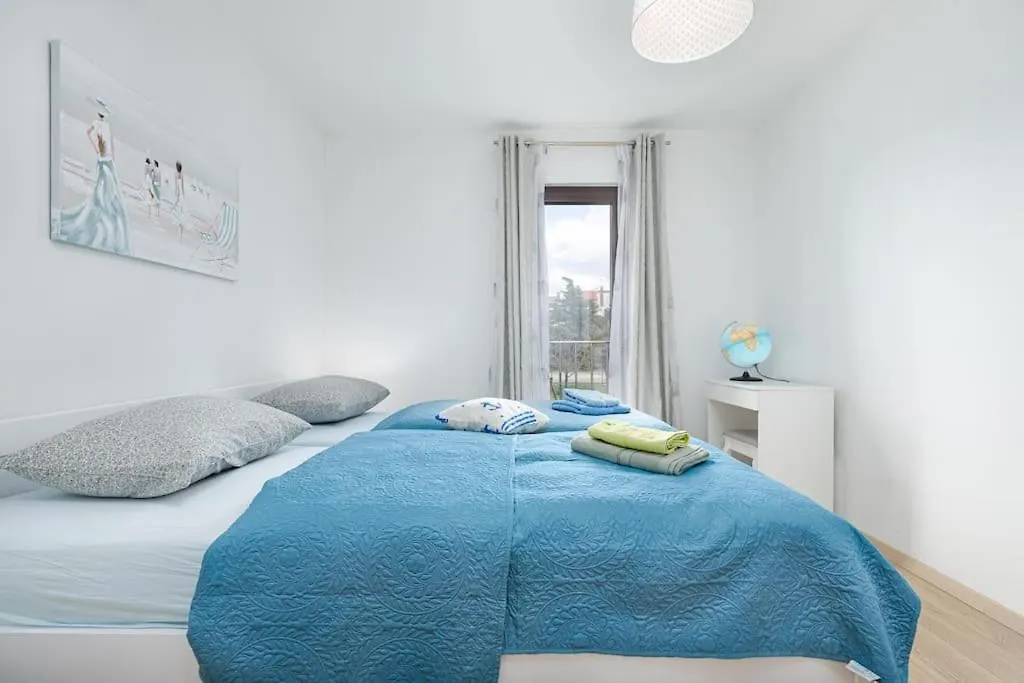 Sea & City View Apartment For Five Persons Porec 0*,  Croatia